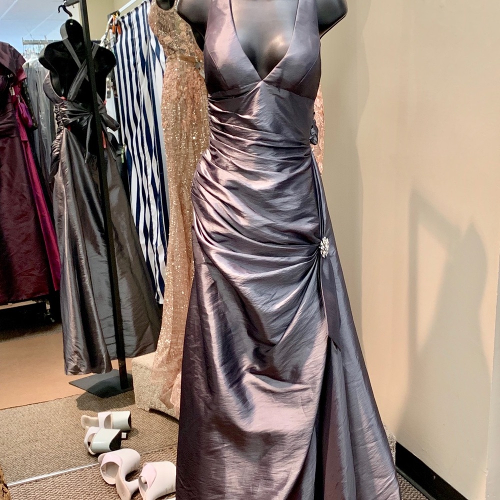 Maggie Sottero Size 4 Gown